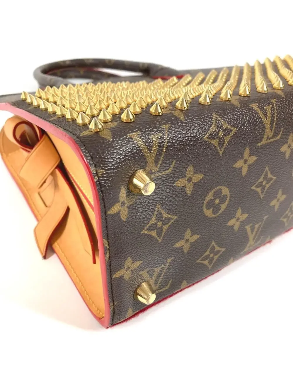 Louis Vuitton indulge luxury